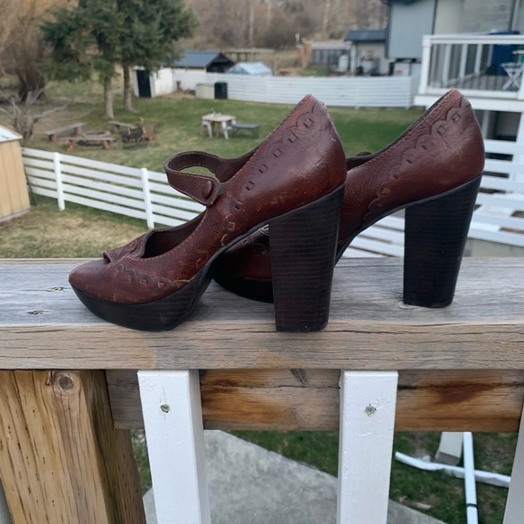 MIA platform peep toe heels - Picture 5 of 5